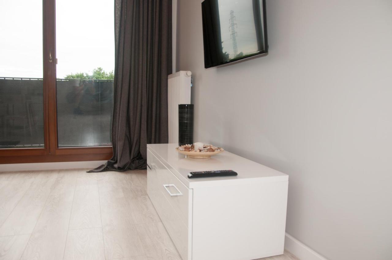 Apartament Business Magazynowa 11A Warszawa Zewnętrze zdjęcie